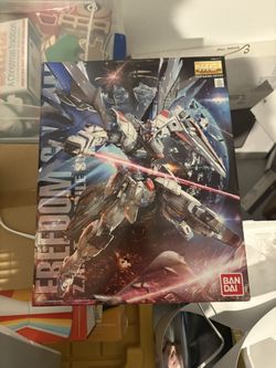 gundam buildable toy