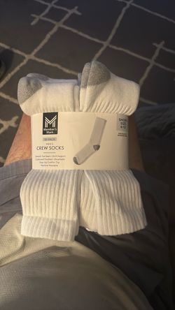 Men’s crew socks  12$