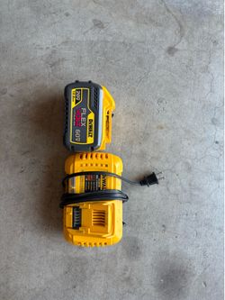 Dewalt battery+fast charger