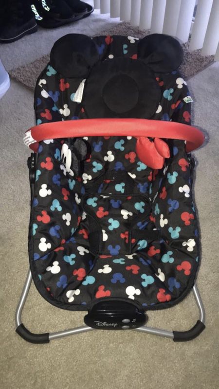 Mickey Mouse Snug Fit Musical Bouncer
