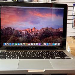 MacBook Pro 2012 , 13inch screen ‘ intel core i5 , 4GB ram ,320GB hard drive 
