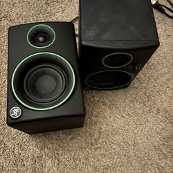 Mackie Cr3 Speakers