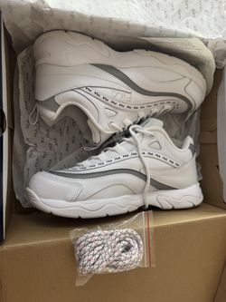 Fila Ray Size 8