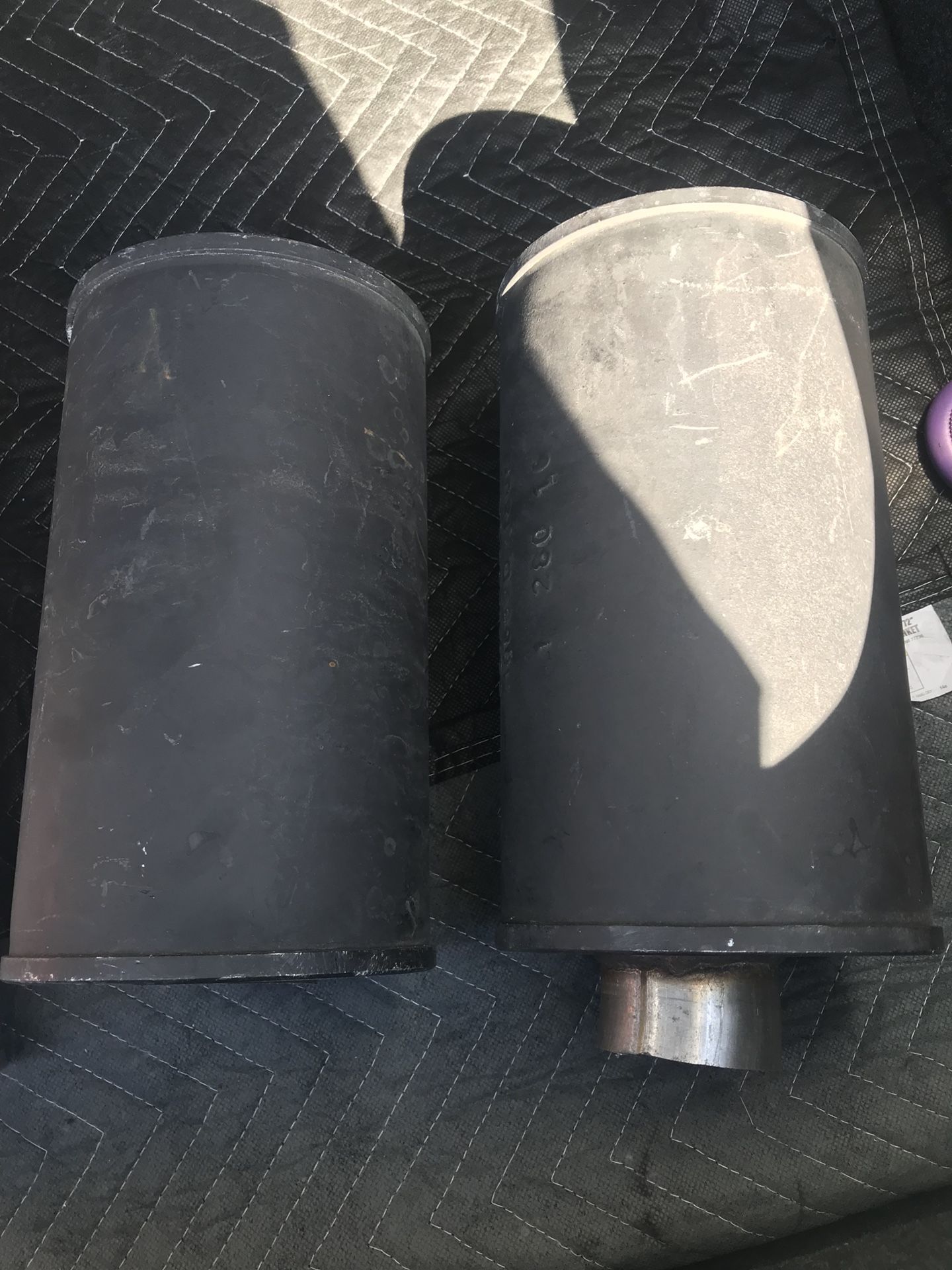 Dodge Challenger Hellcat Resonators Muffler