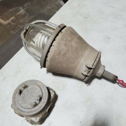 Hazardous Location Lights And Electric Boxes