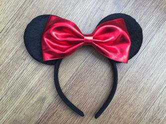 Minnie Mouse theme Ears