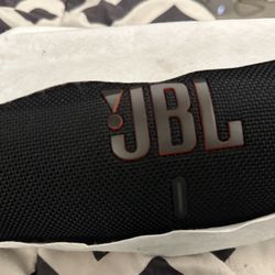 Jbl Charge 5 (brand New No Box)