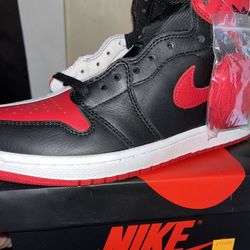 Jordan 1 Homage To Home Size 9.5 DS