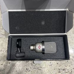 Neumann TLM 102 Large Diaphragm Cardioid Condenser Microphone 2009 - Present - Nickel