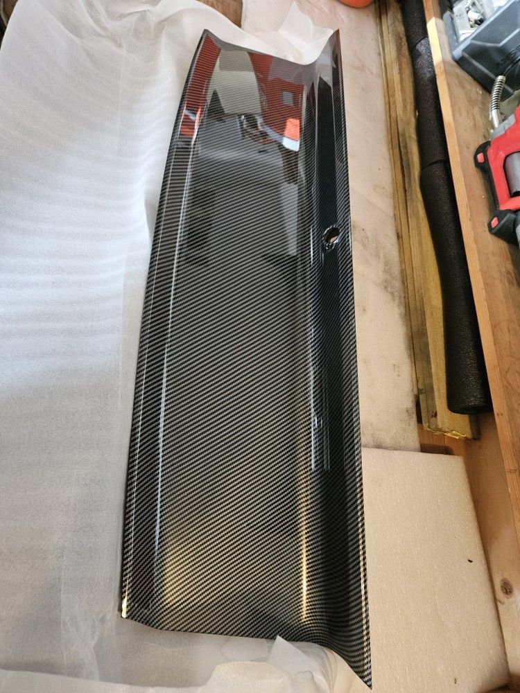 Carbon Fiber Look Decklip For 2015 Mustang Gt