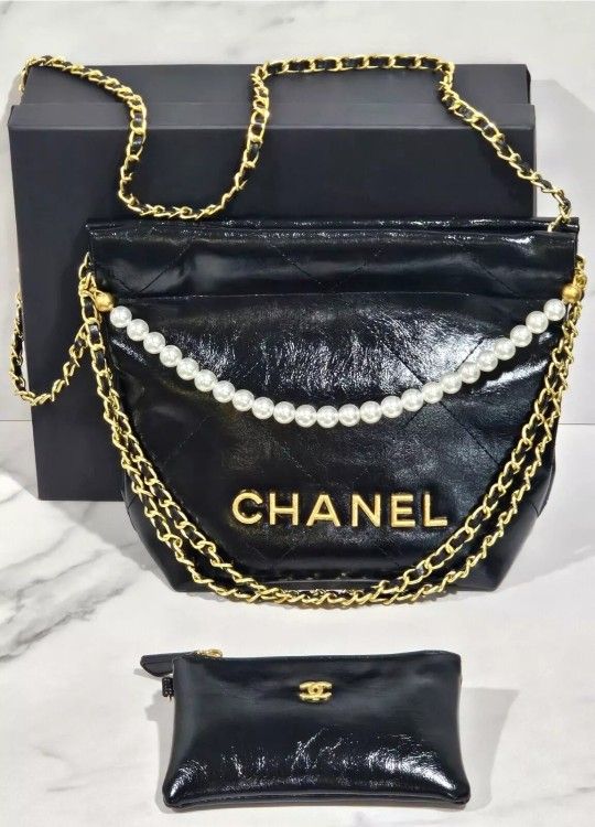 New CHANEL Novelty Black Quilted Shoulder Bag Crossbody Chain Pearl Accent ~ VIP Gift ~