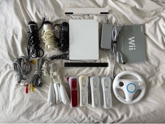 Nintendo Wii Bundle – 14 Games, 4 Controllers, Mario Kart, Animal Crossing, Tested!