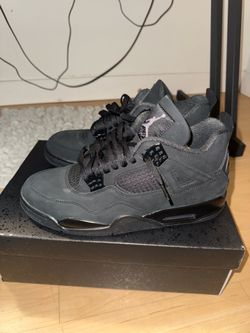 Black cat 4s