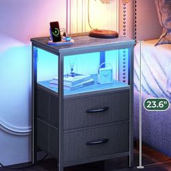 Night Stand / End Tables 