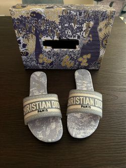 CD Designer Slides ( Grey )