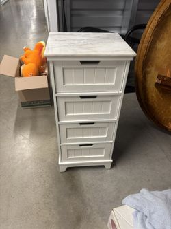 Small Chest With Drawers