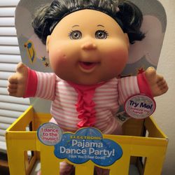 2015 New Still In Box pajama Dance Party Cabbage Patch Doll