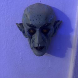 Nosferatu Wall Mount