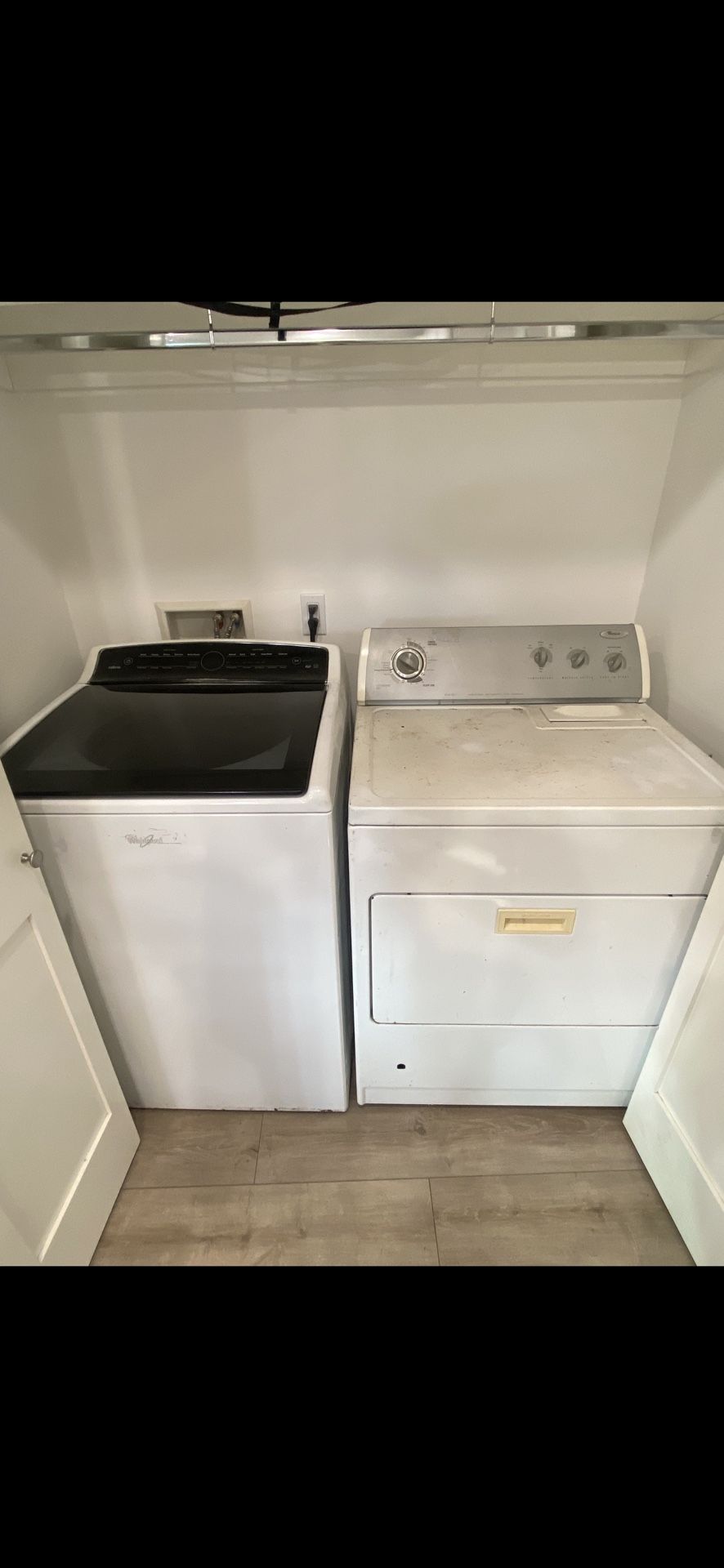 Washer Dryer (Whirlpool)
