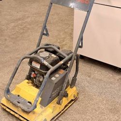 Wacker Nissan Plate Compactor
