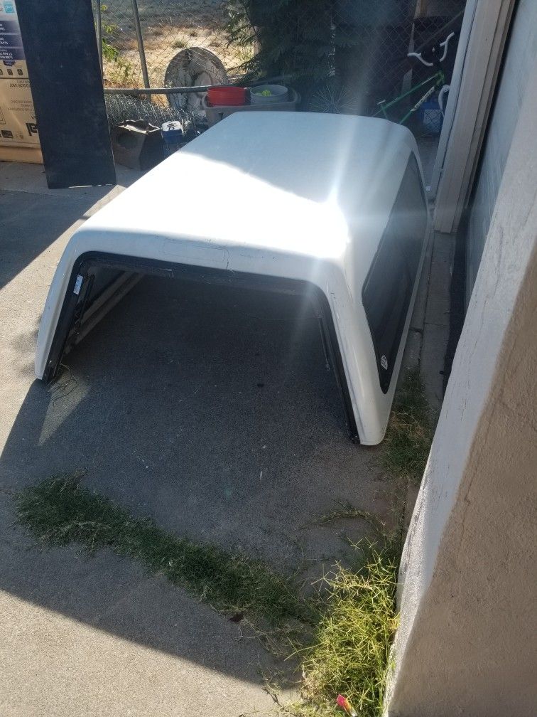 2000 Tacoma Camper Shell