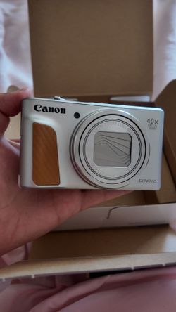Canon Powershot  SX740 HS