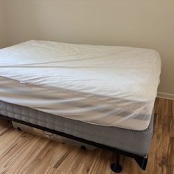 Full Size Bed