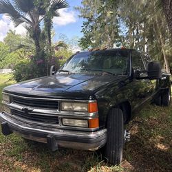 Chevrolet 3500