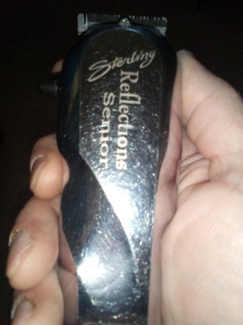 STERLING REFLECTIONS SENIOR PROFESSIONAL CLIPPERS BY WHAL