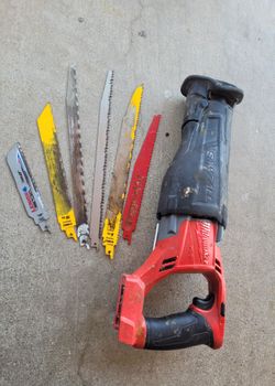 Milwaukee M18 sawzall reciprocating saw...$99 PRECIO FIJO_FIRM PRICE