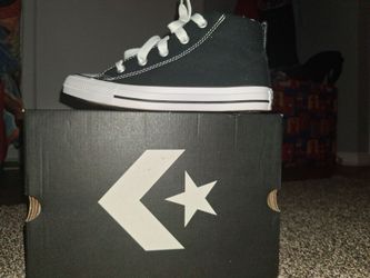 Converse Chuck Taylor High Top Sneakers