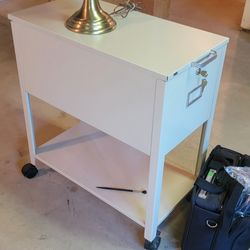 Hon Locking  Mobile File Cabinet