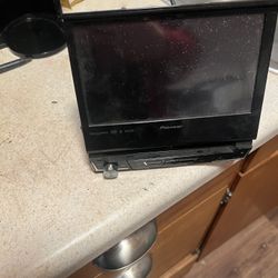 Pioneer Touch Screen Radio