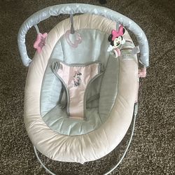 Minnie bouncer