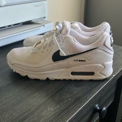 Women’s Nike Air Max 