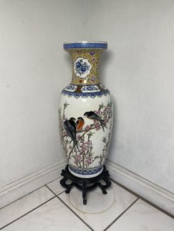 Chinese Decorative Vase-($150 with stand )