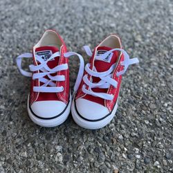 Converse Toddler Size 7