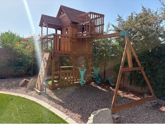Free playset