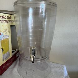 Double Wall Beverage Dispenser 