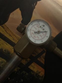 Argon Regulators