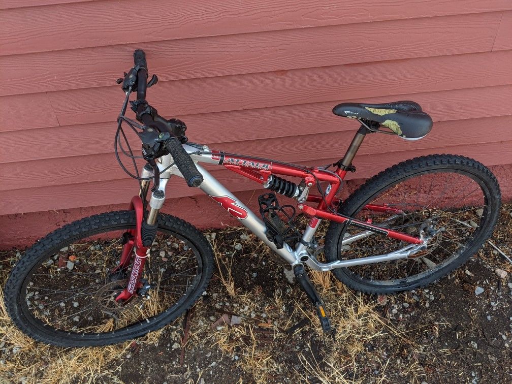 2005 K2 Attack 1.0 Mountain Bike