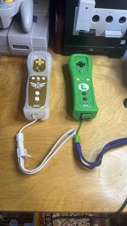 Nintendo Wii Motion Plus Controllers