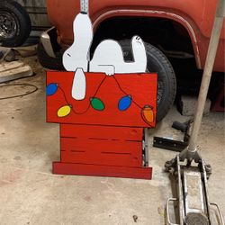 Snoopy Yard Wood Christmas 