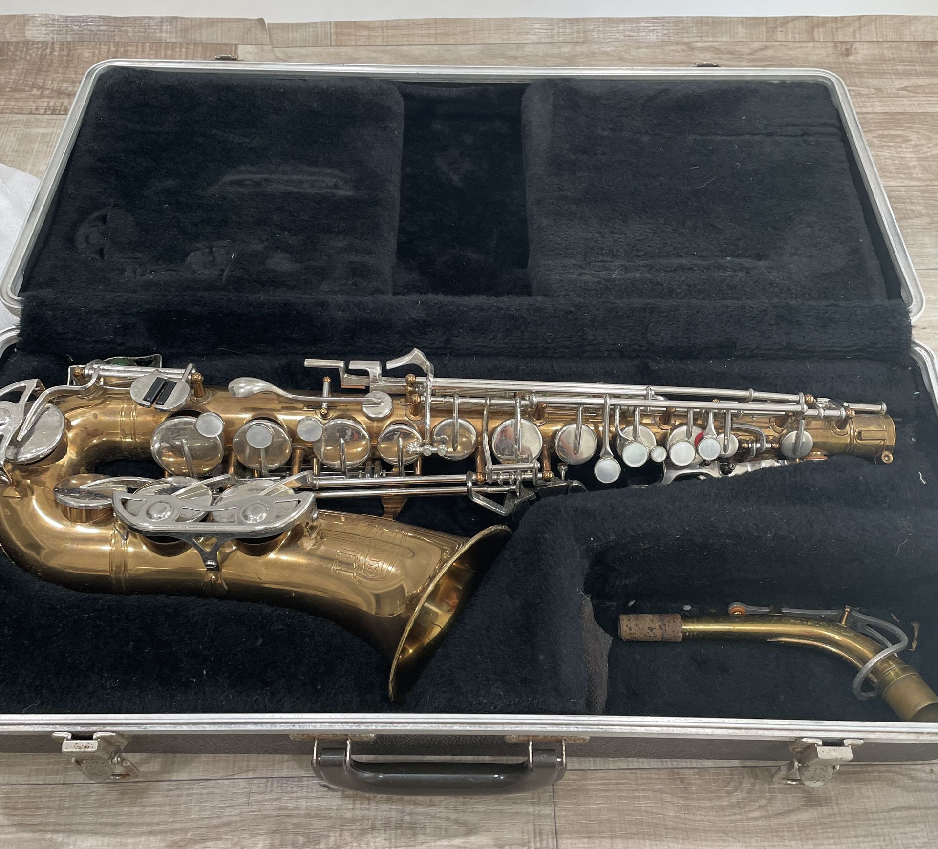 Selmer Bundy 11 alto saxophone Gold