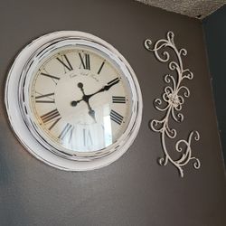 Clock And White Metal decore