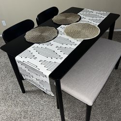Dinning Table Sits 4 