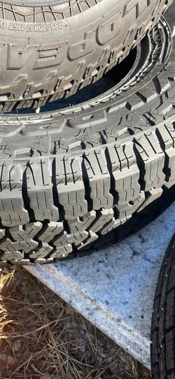 37x13.50/24 Lt rolling big power tires $900 each tire plus tax