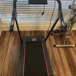Treadmill 