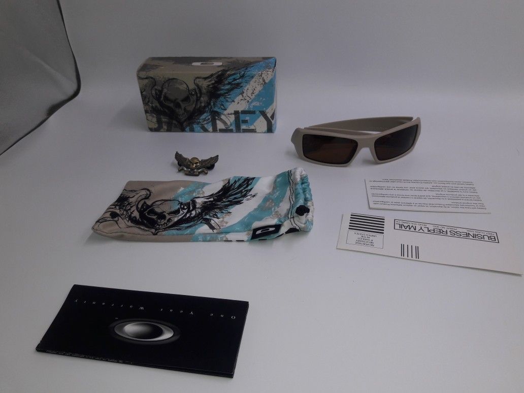 New OAKLEY GASCAN FLYING TIGERS Matte Sand / Dark Bronze Sunglasses splice plate