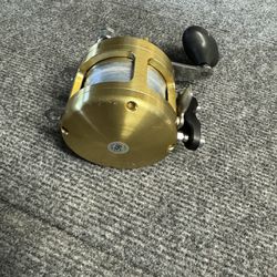 Super Clean Ready To Fish Tiagra 12 Shimano Two Speed Ocean Fishing Reel. 